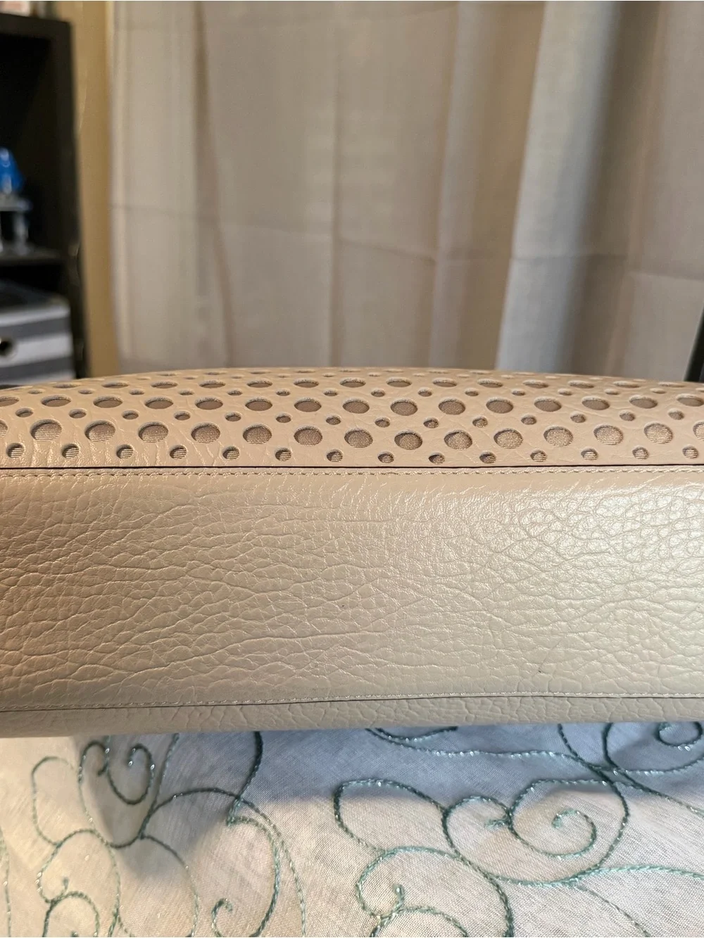 Kate Spade Perri Lane Bubbles Lynne Perforated Leather Tote Bag – Ivory / Cream
